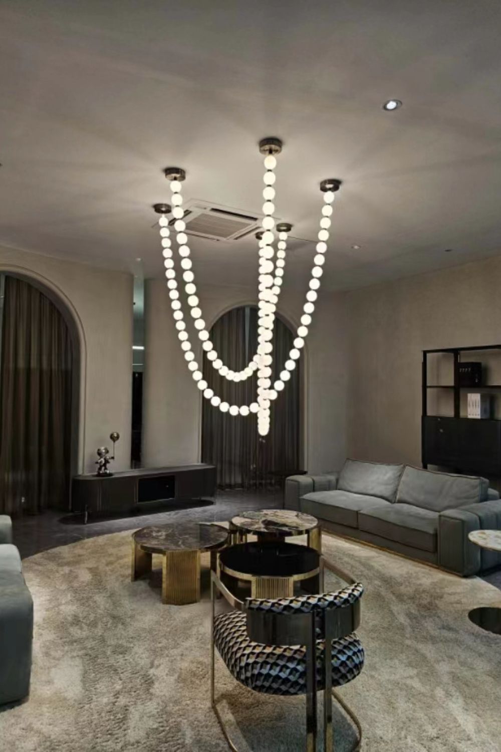 Elegante Kroonluchter van Handgeblazen Glas met LED en Koperen Accenten – Moderne Kroonluchter voor Binnengebruik 5