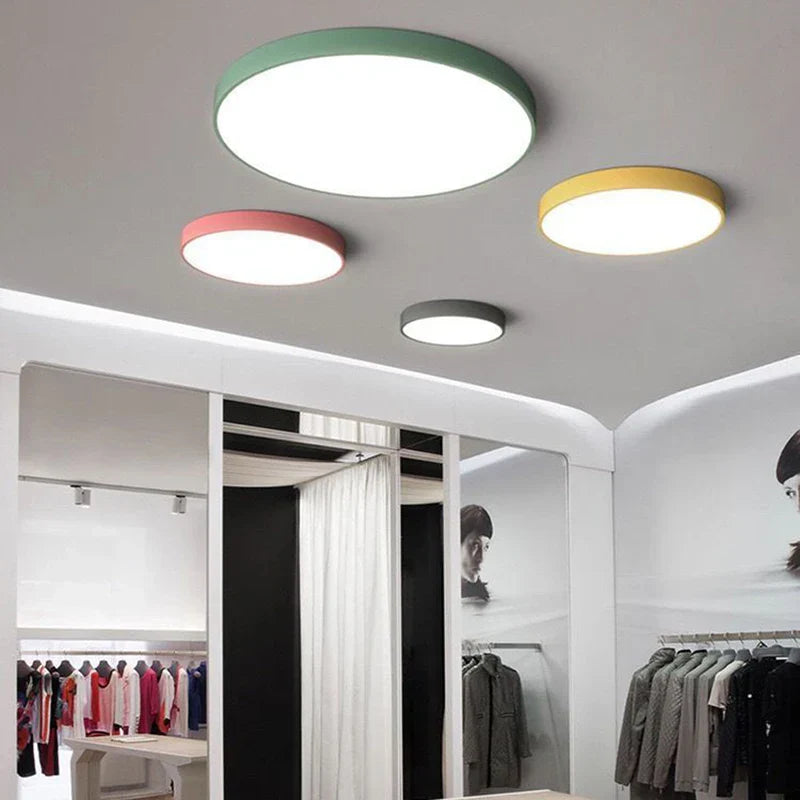 Kleurige Lamp met Multicolor Verlichting voor Sfeervolle Interieurs - Eenvoudige Installatie 4