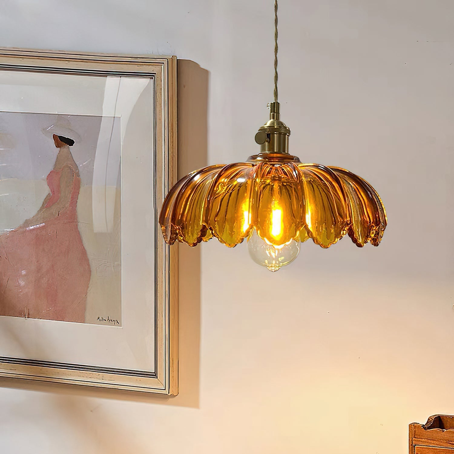 Retro Hanglamp voor Woonkamer en Eetkamer – Elegante Petal Lamp van Metaal en Glas 7