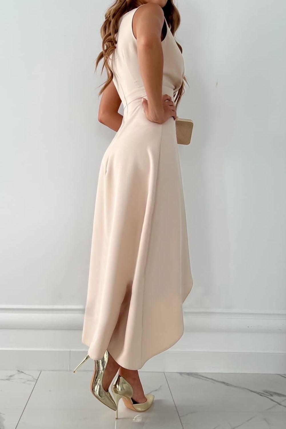 Dames Midi Jurk met V-hals en Wrap-Stijl Lichtroze Auralie