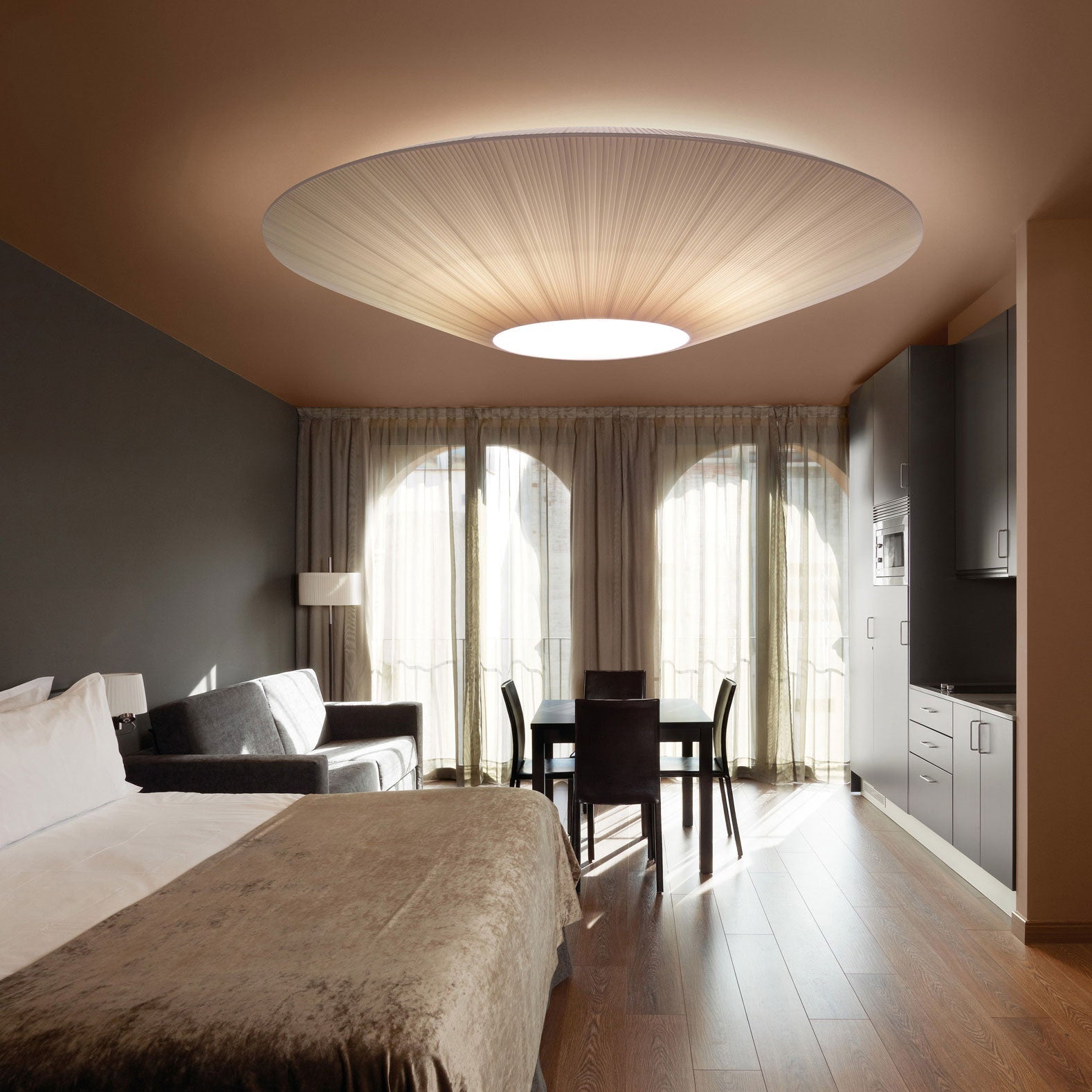 Hanglamp Siam met Omgekeerde Kap – Eettafel, Woonkamer of Slaapkamer Verlichting, Diverse Maten 2