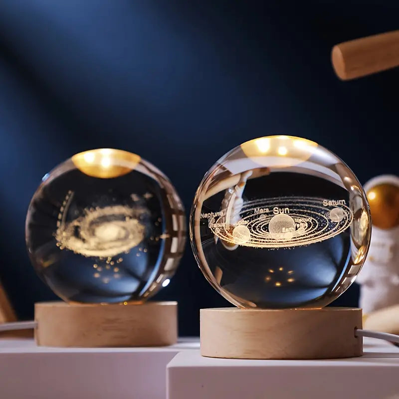 Luminous Crystal Ball met 3D Gravure – Magische Nachtlamp voor Sterrenliefhebbers en Ruimtefans 1