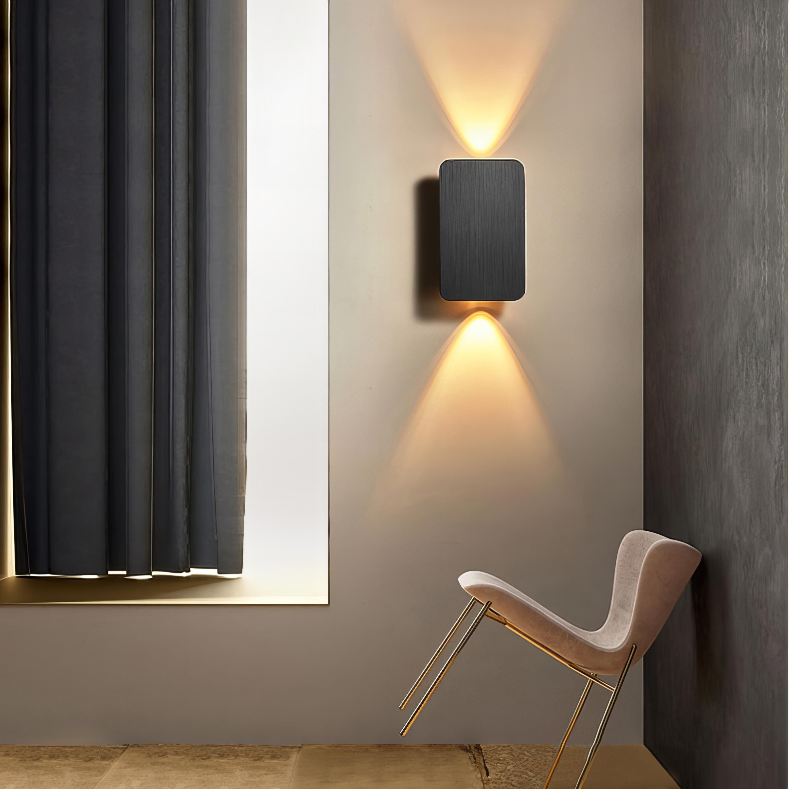 Moderne Dimbare Wandlamp Binnen - Slank Rechthoekig Ontwerp in Zwart of Goud 4