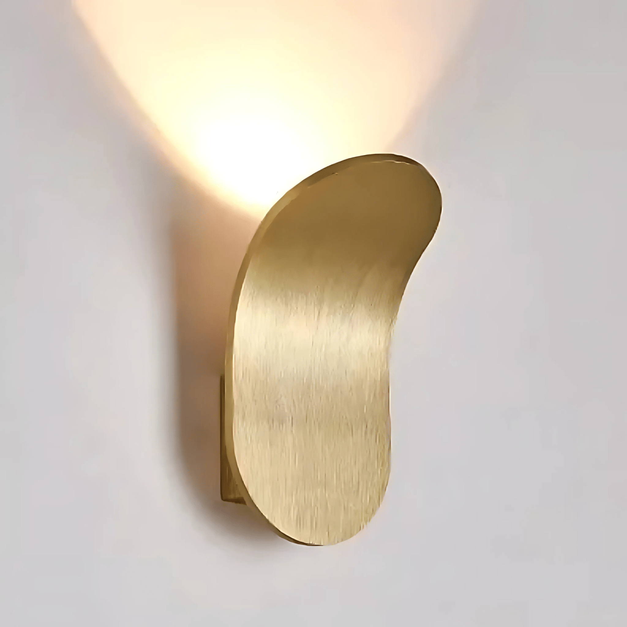 Moderne Wandlamp Zwart met Gebogen Metaal en LED Verlichting voor Binnen - Kallio Design 0