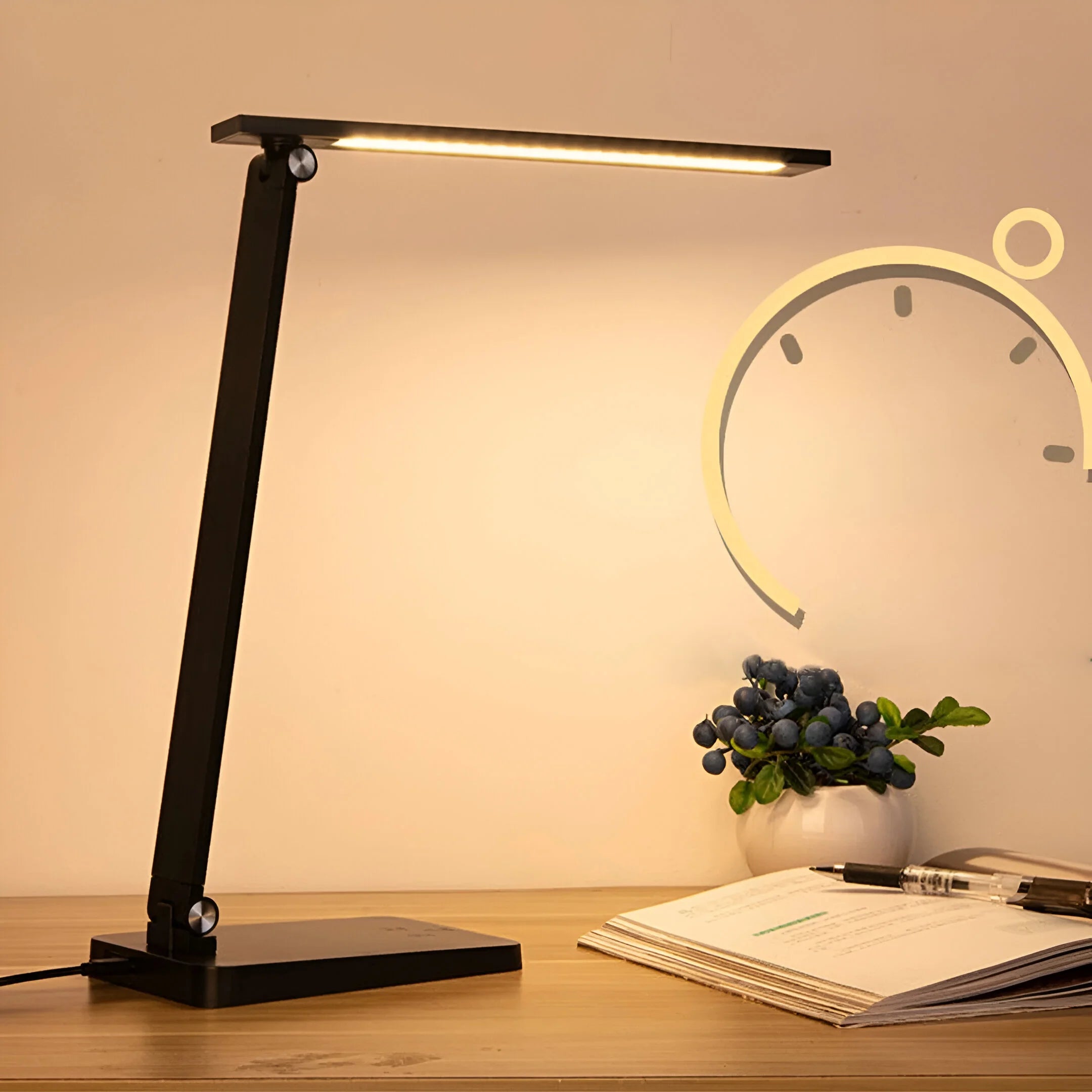 Opvouwbare LED Tafellamp met Aanraakdimmer en USB Oplaadpoort – Modern en Ruimtebesparend 4