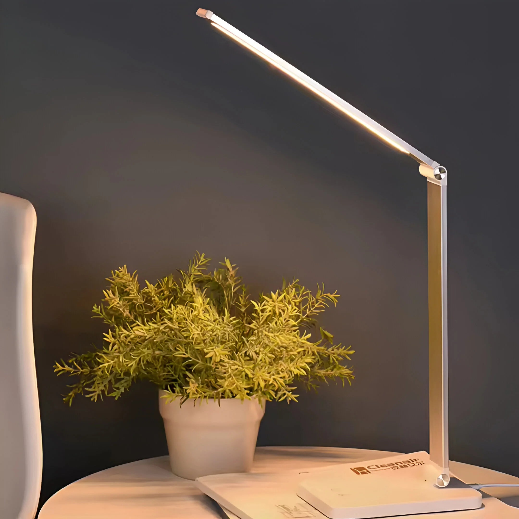 Opvouwbare LED Tafellamp met Aanraakdimmer en USB Oplaadpoort – Modern en Ruimtebesparend 7