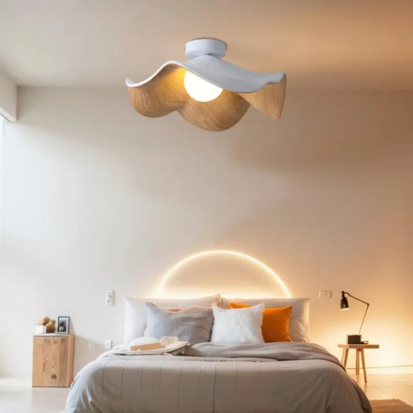 Plafondlamp met Houten Lotus Design en Sculpturale Vorm voor Slaapkamer en Woonkamer 3