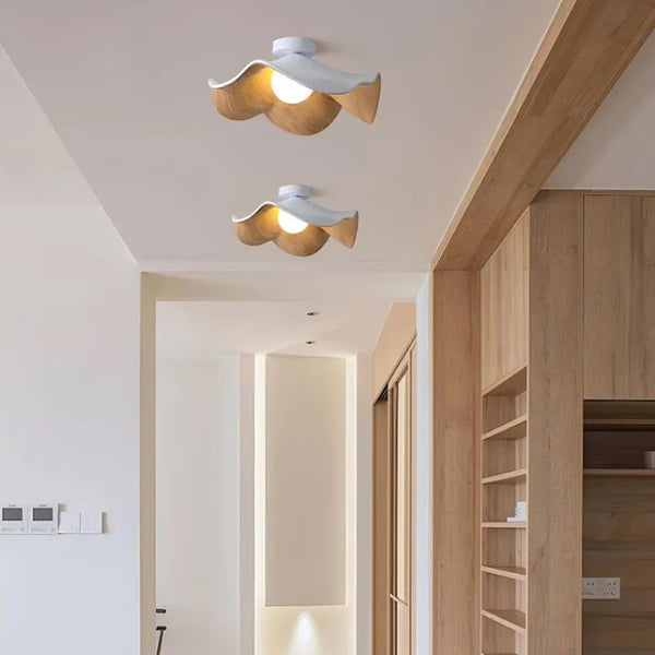 Plafondlamp met Houten Lotus Design en Sculpturale Vorm voor Slaapkamer en Woonkamer 5