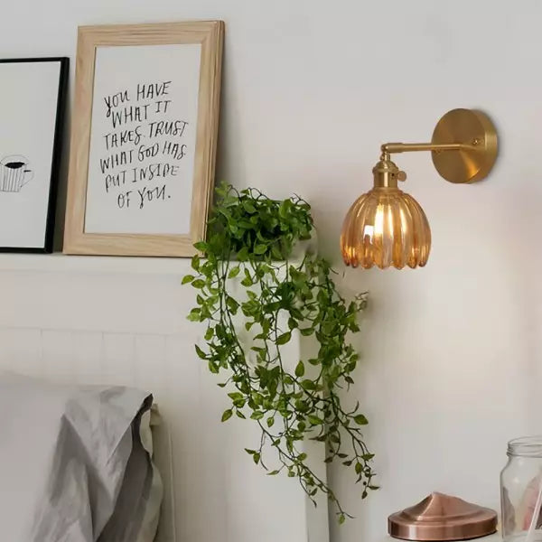 Retro Glazen Wandlamp in Tulpvorm – Vintage Muurlamp voor Binnen met Warm Wit Licht 4