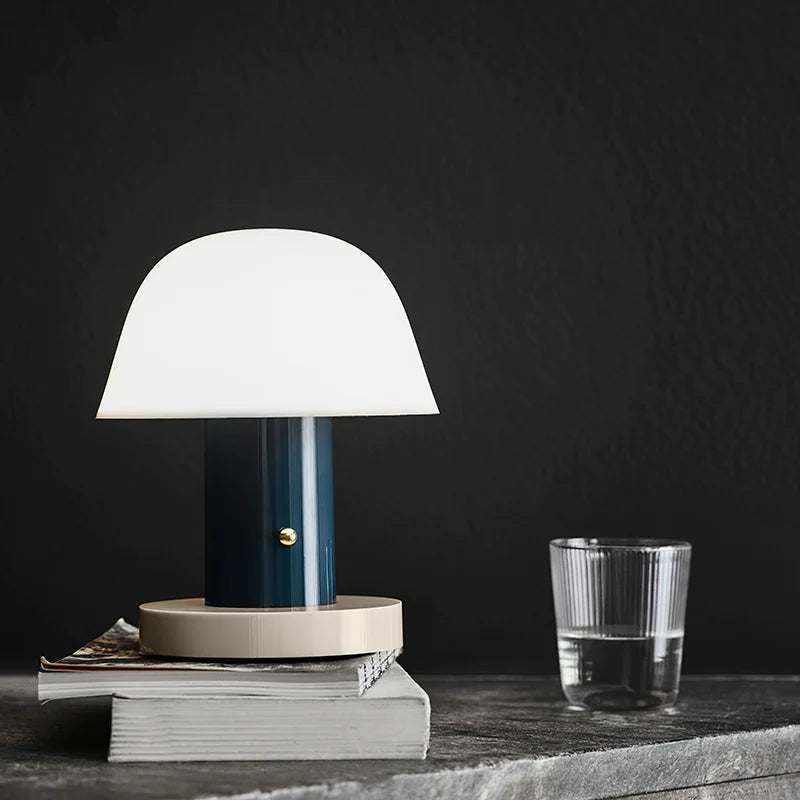 Stijlvolle Tafellamp met Warm Licht en USB-Poort – Modern Design voor Thuis en Kantoor 5