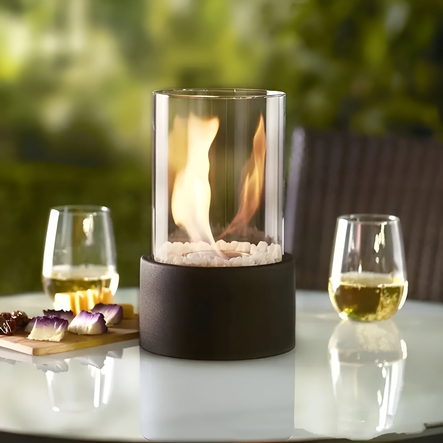 Tafelhaard Bio Ethanol met Zwart Metalen Basis en Afneembare Glaskap voor Binnen en Buiten 6