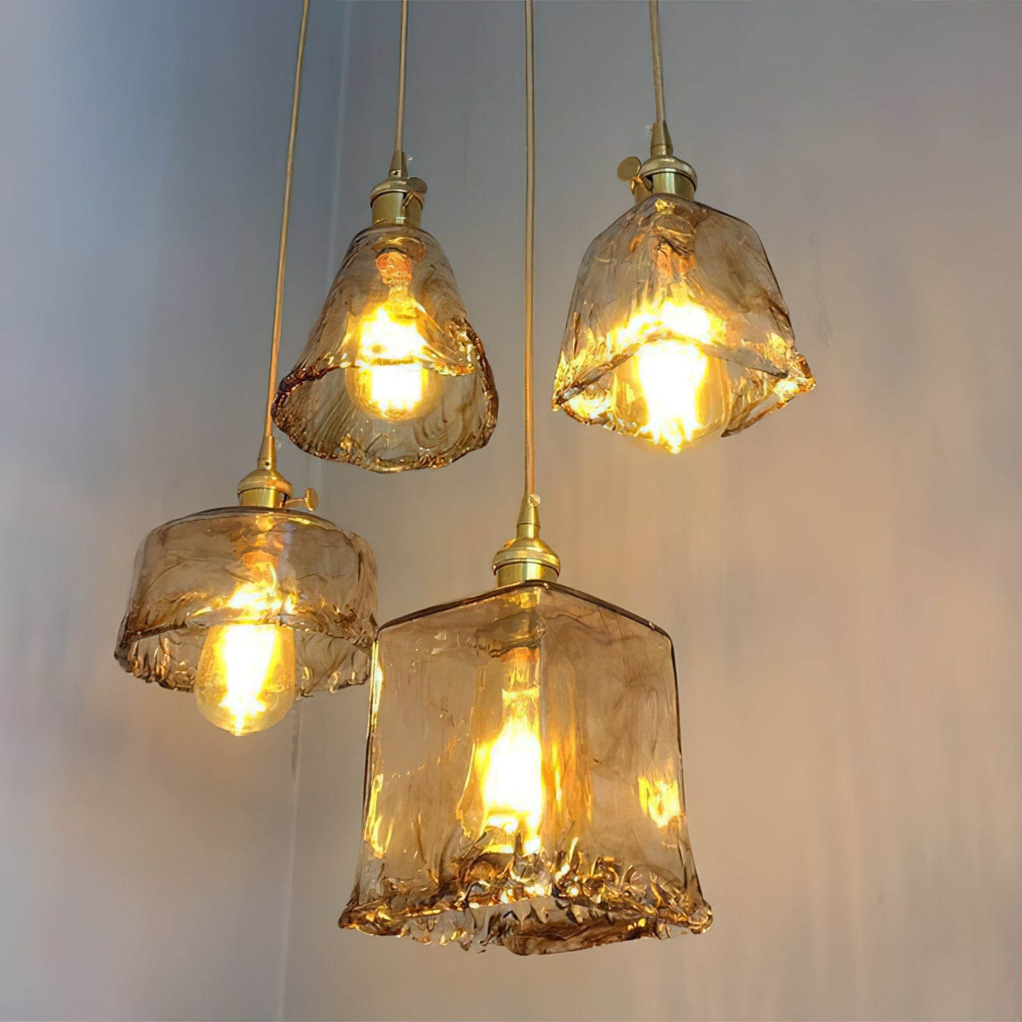 Vintage Hanglamp van Messing en Glas voor Woonkamer, Eetkamer of Slaapkamer – Stijlvolle Binnenverlichting 7