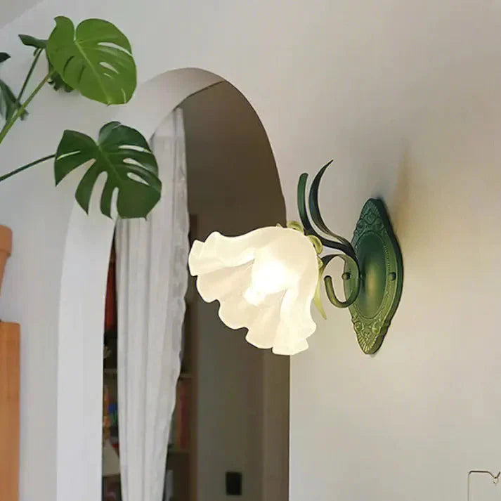 Wandlamp Bloemvorm met Zacht Licht - Muurlamp in Lily of the Valley Design voor Sfeervolle Verlichting 4