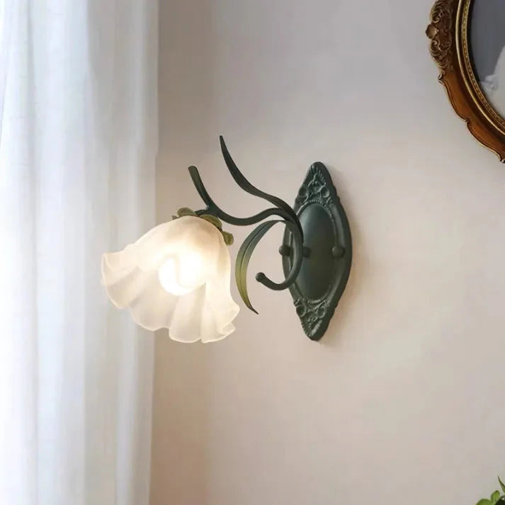Wandlamp Bloemvorm met Zacht Licht - Muurlamp in Lily of the Valley Design voor Sfeervolle Verlichting 6