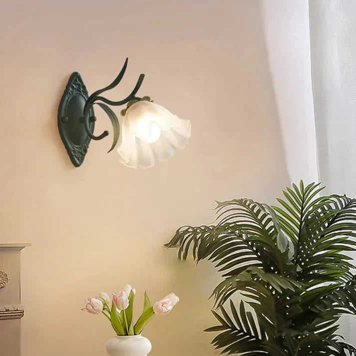 Wandlamp Bloemvorm met Zacht Licht - Muurlamp in Lily of the Valley Design voor Sfeervolle Verlichting 7