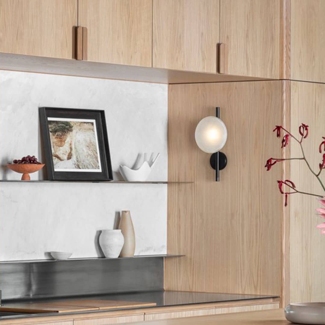 Wandlamp Zwart met Golvend Glasontwerp en Geïntegreerde LED Verlichting 8