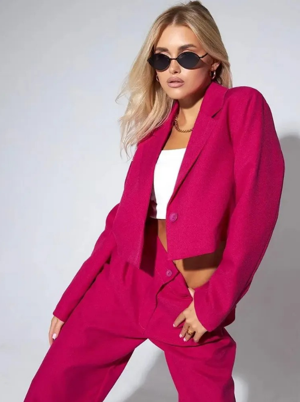 Dames Co-ord Set met Getailleerde Blazer en Broek Rood Auralie